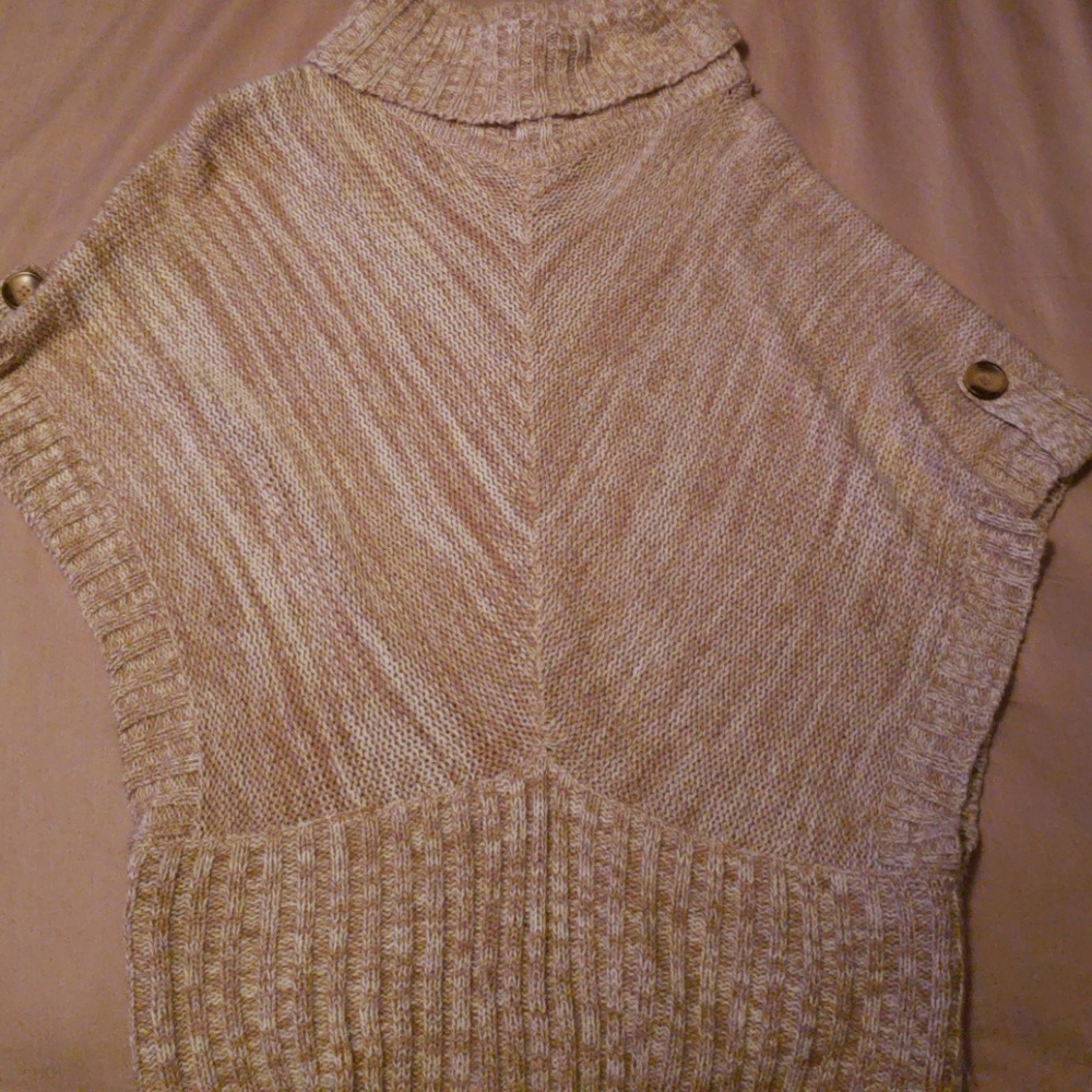 Derek Heart sweater  size Large